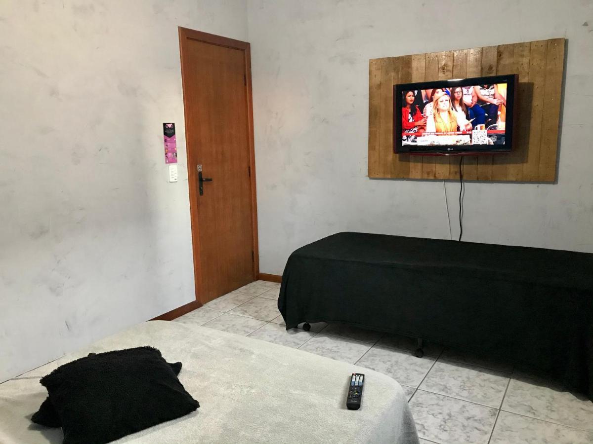 Regi House Hostel Витория Экстерьер фото