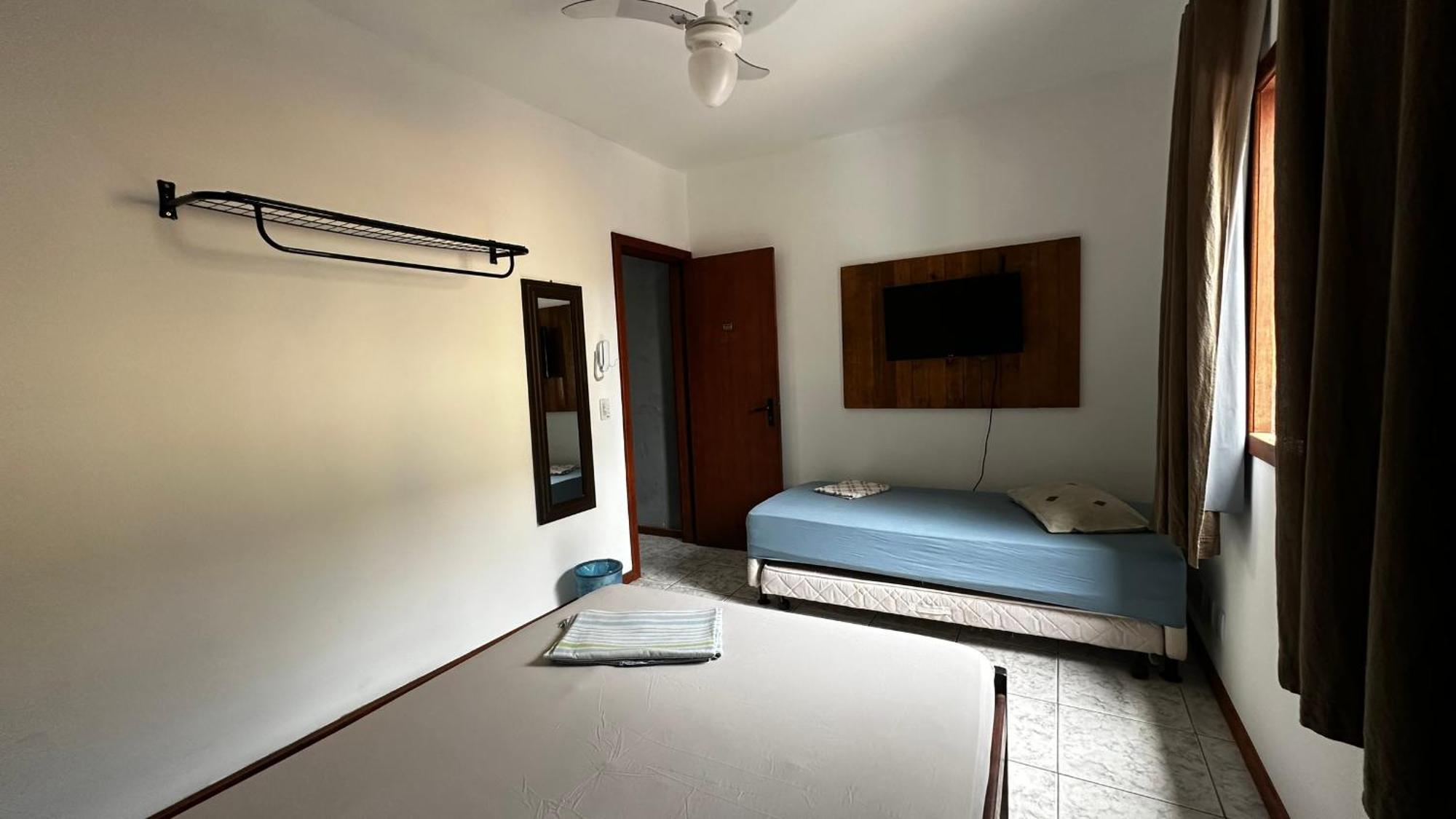 Regi House Hostel Витория Экстерьер фото