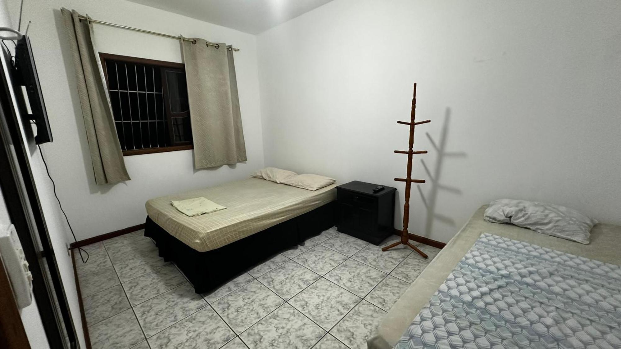 Regi House Hostel Витория Экстерьер фото