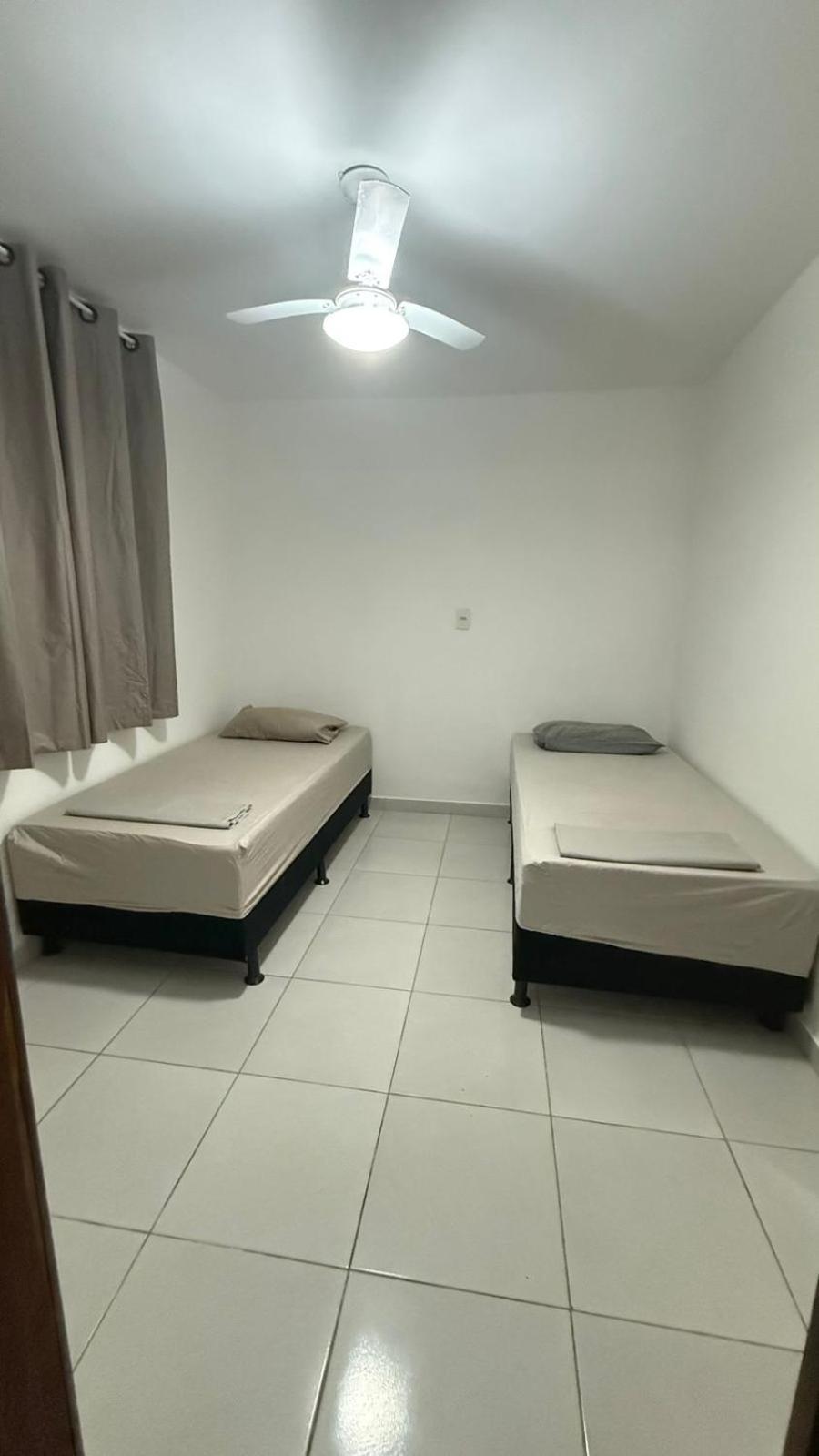 Regi House Hostel Витория Экстерьер фото